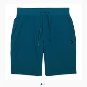 Lululemon T.H.E linerless shorts Bermuda teal 9”
